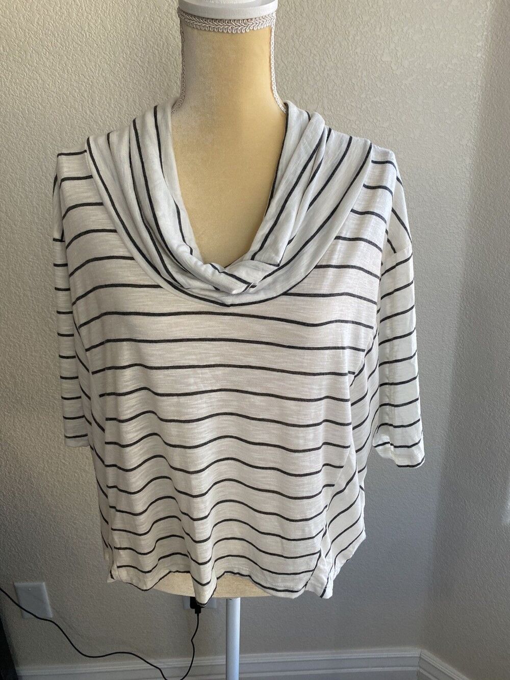 INC International Concepts Cowl White w/ Black Pinstripes Shirt Top SZ XS